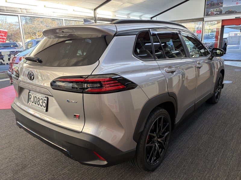 2025 Toyota Corolla Cross GR Sport image 4