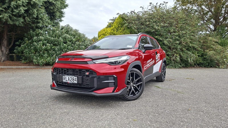 2025 Toyota Corolla Cross GR Sport Hybrid AWD image 3