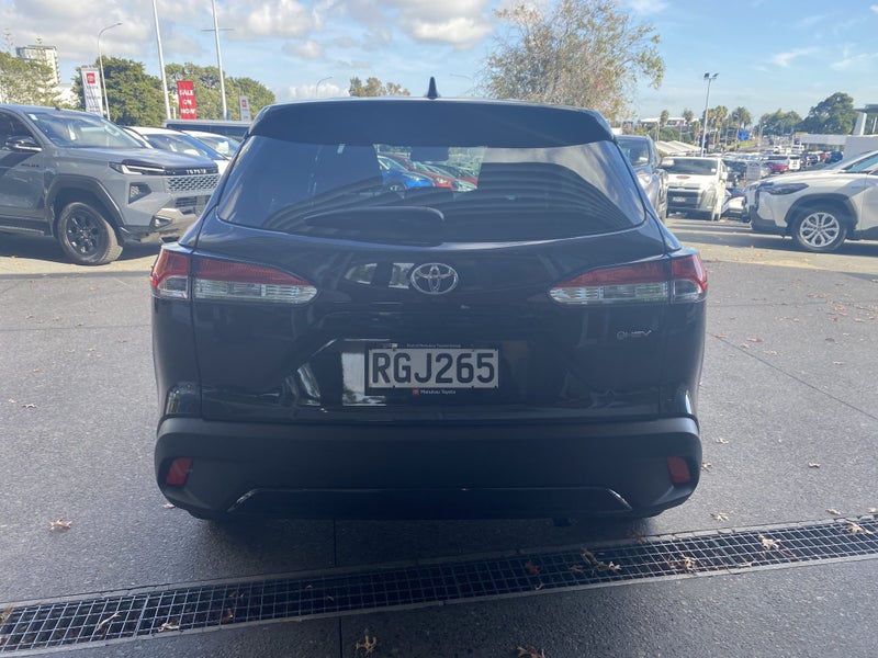 2025 Toyota Corolla Cross GX 2.0 Hybrid image 3