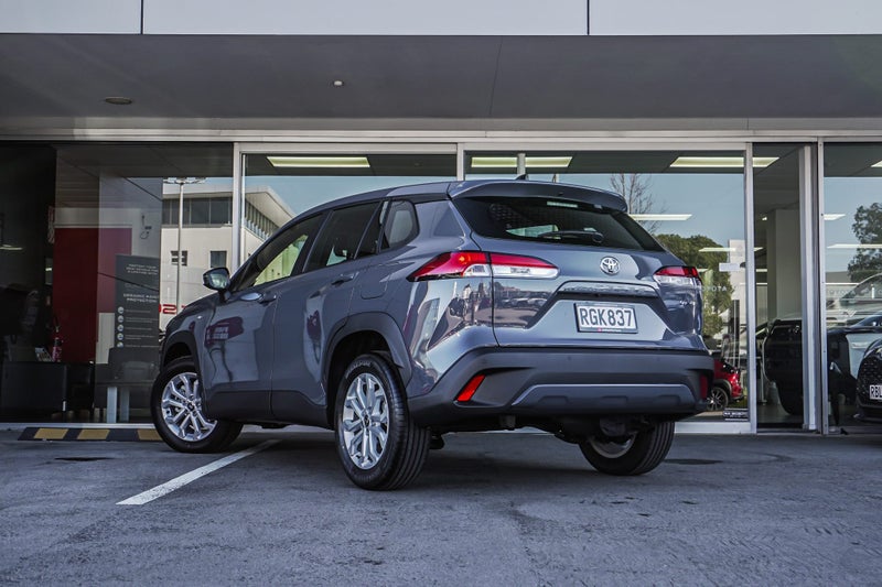 2025 Toyota Corolla Cross Gx 2.0 Hybrid Crossov... image 3