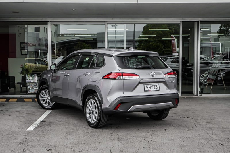 2025 Toyota Corolla Cross GX 2.0 Hybrid Crossov... image 3