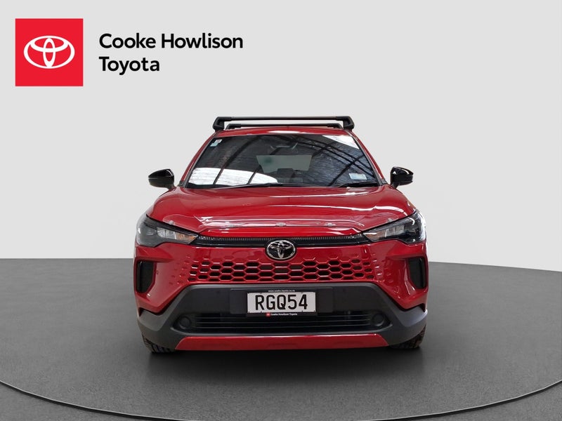 2025 Toyota Corolla Cross GX 2.0L Hybrid image 2