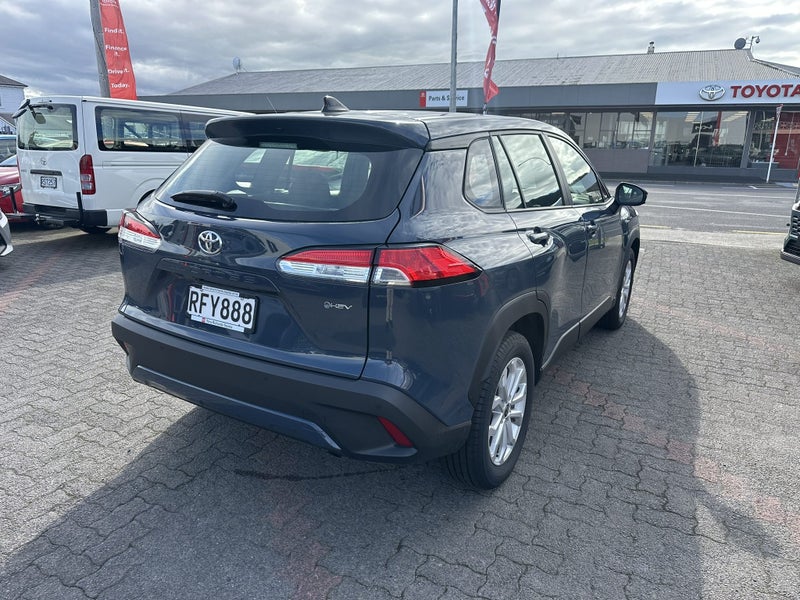 2025 Toyota Corolla Cross GX 2.0P HEV ECVT FWD... image 5