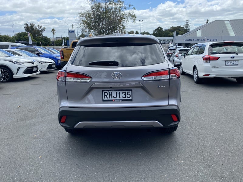 2025 Toyota Corolla Cross GX 2.0P HEV ECVT FWD... image 3