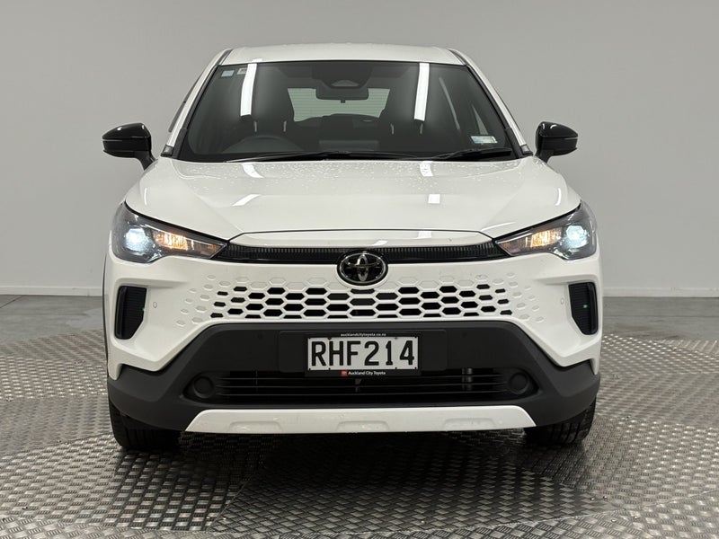 2025 Toyota Corolla Cross GX Hybrid image 5