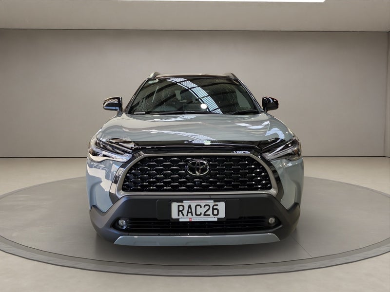 2025 Toyota Corolla Cross Limited 2.0L Hybrid A... image 2