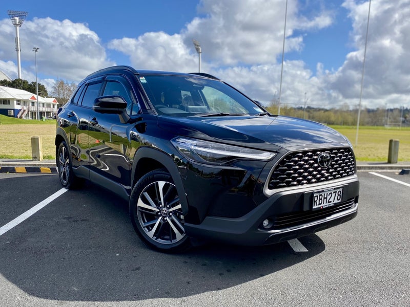 2025 Toyota Corolla Cross Limited 2.0L Petrol H... image 1