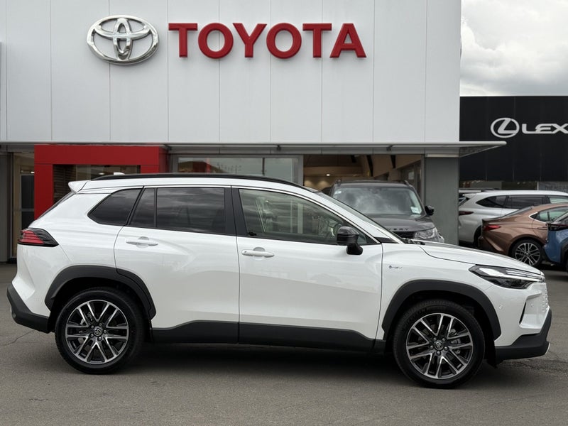 2025 Toyota Corolla Cross Limited 2.0P HEV ECVT... image 4