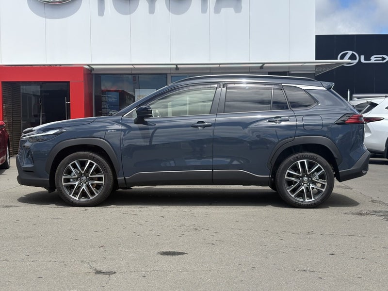 2025 Toyota Corolla Cross Limited image 4