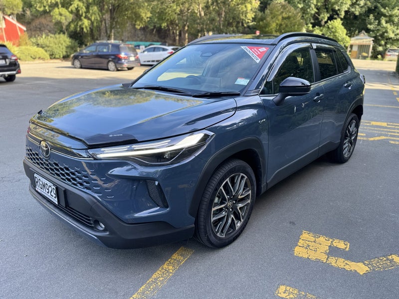 2025 Toyota Corolla Cross Limited image 4