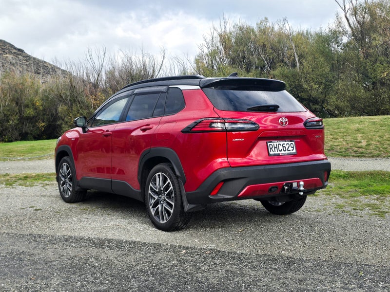 2025 Toyota Corolla Cross Limited Hybrid image 5