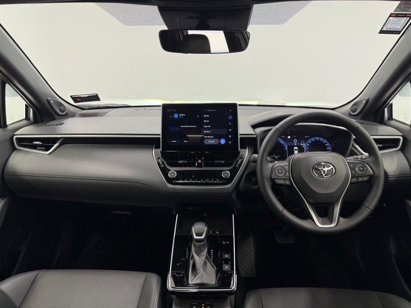 2025 Toyota Corolla Cross Limited Hybrid image 3