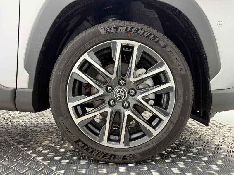 2025 Toyota Corolla Cross Limited Hybrid image 5