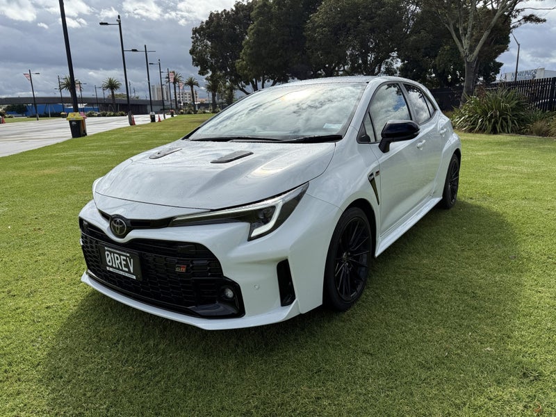 2025 Toyota Corolla GR 1.6PT 4WD Manual Hatch image 3