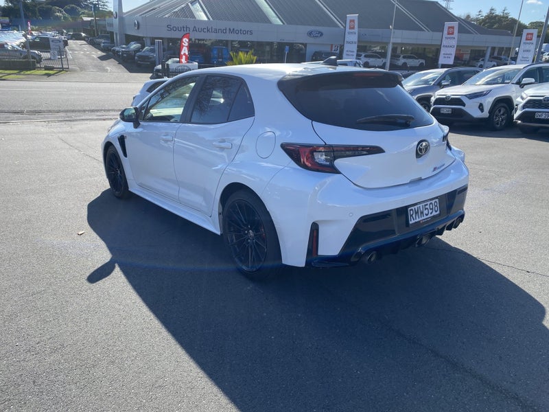 2025 Toyota Corolla GR 1.6PT 6MT AWD image 5