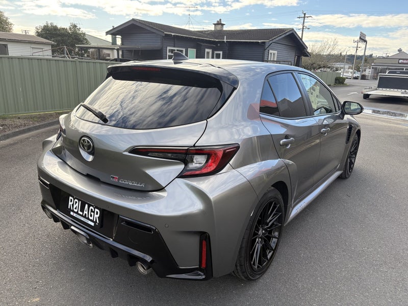 2025 Toyota Corolla GR 1.6PT 6MT AWD HB/5D/5S (... image 3