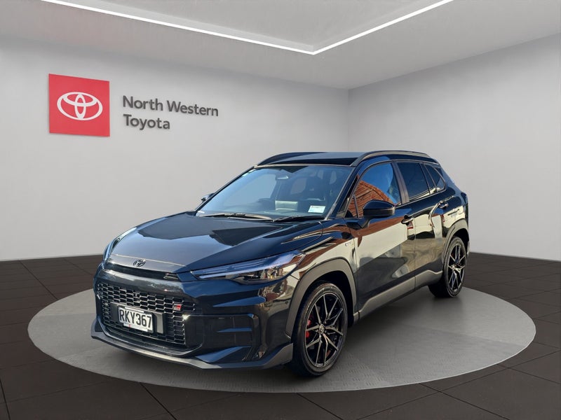 2025 Toyota Corolla GR Sport 2.0L Hybrid AWD SUV image 3