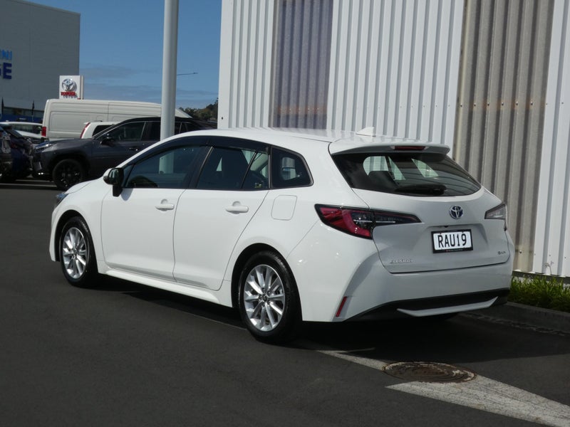 2025 Toyota Corolla GX image 2