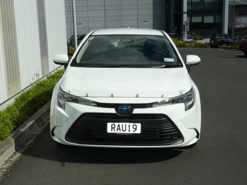 2025 Toyota Corolla GX image 3