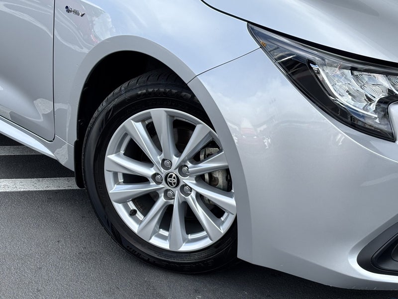 2025 Toyota Corolla GX 1.8 HYBRID POPULAR HATCH image 5