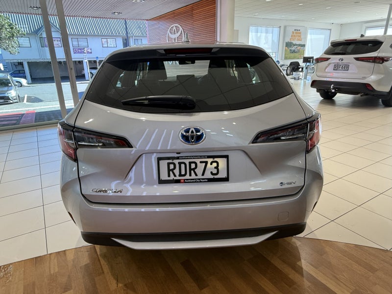 2025 Toyota Corolla Gx 1.8 Hybrid Wagon image 5