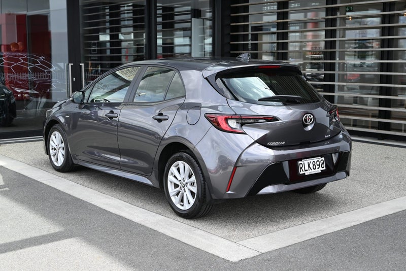 2025 Toyota Corolla GX 1.8 Petrol Hybrid FWD Ha... image 2
