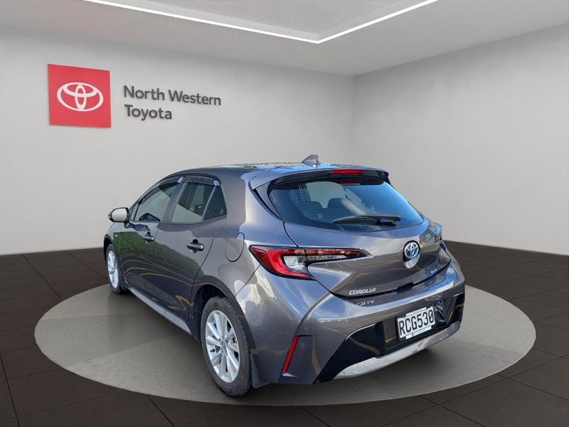 2025 Toyota Corolla GX 1.8L Hybrid 2WD Hatchback image 5