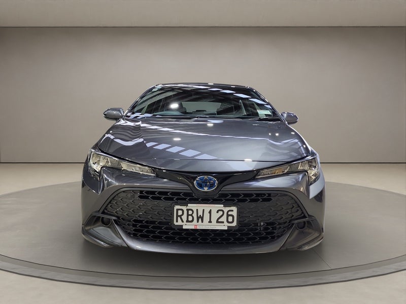 2025 Toyota Corolla GX 1.8L Hybrid 2WD Hatchback image 2