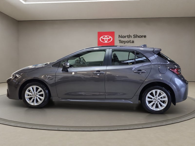 2025 Toyota Corolla GX 1.8L Hybrid 2WD Hatchback image 5