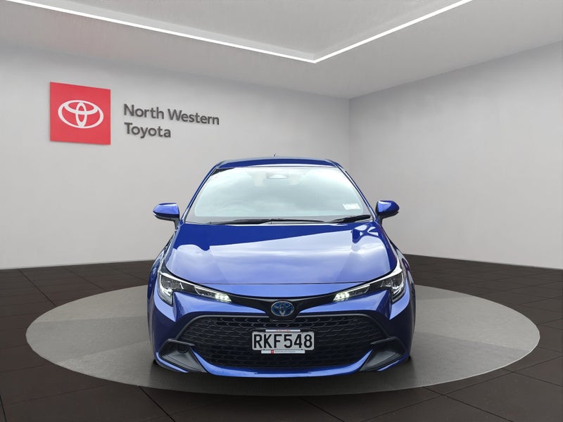 2025 Toyota Corolla GX 1.8L Hybrid FWD Hatchback image 2
