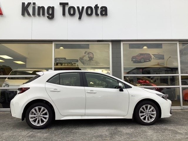 2025 Toyota Corolla GX 1.8P HEV image 5