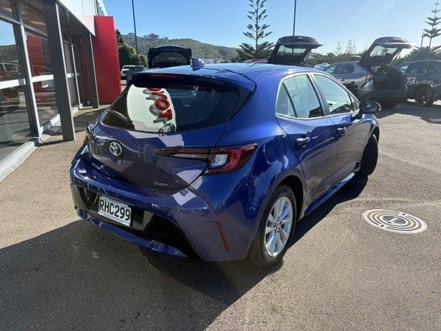 2025 Toyota Corolla GX 1.8P HEV image 3