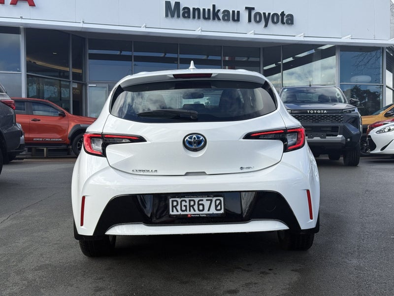 2025 Toyota Corolla GX 1.8P HEV image 4