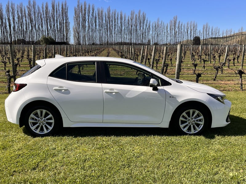 2025 Toyota Corolla GX 1.8P HEV CVT FWD HB/5D/5S image 3