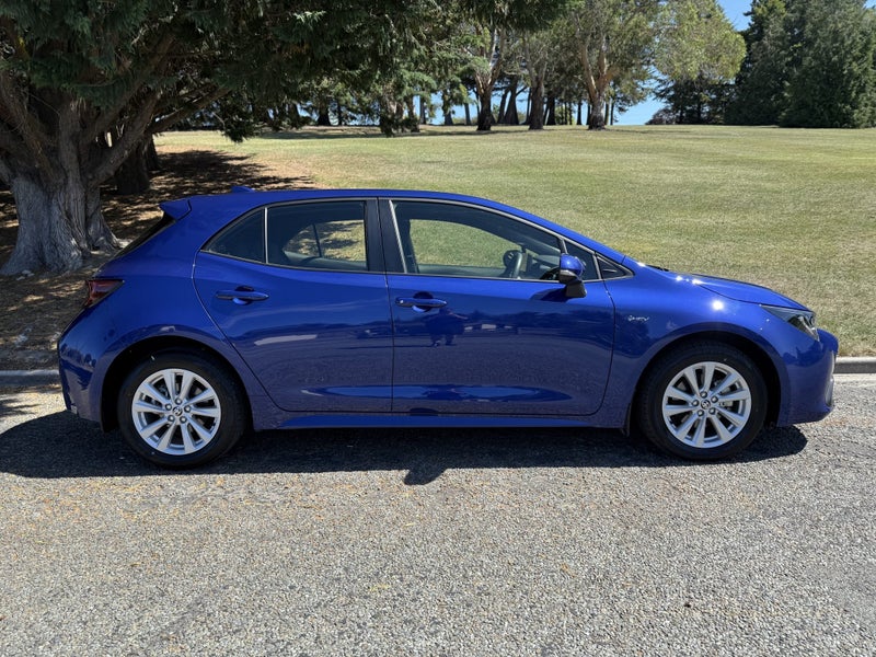 2025 Toyota Corolla GX 1.8P HEV CVT FWD HB/5D/5S image 3