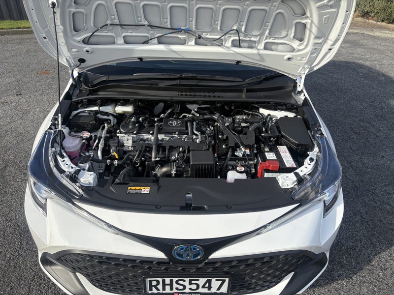 2025 Toyota Corolla GX 1.8P HEV CVT FWD HB/5D/5S image 2