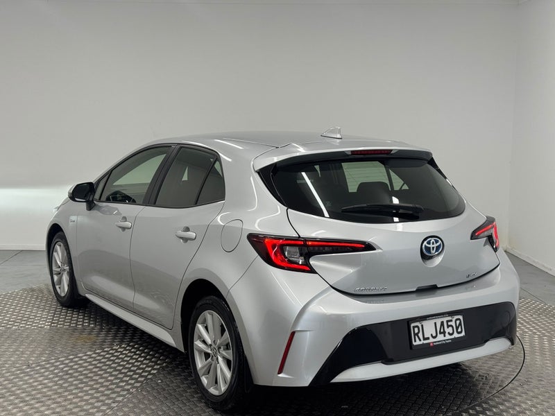 2025 Toyota Corolla GX 1.8P Hybrid image 5
