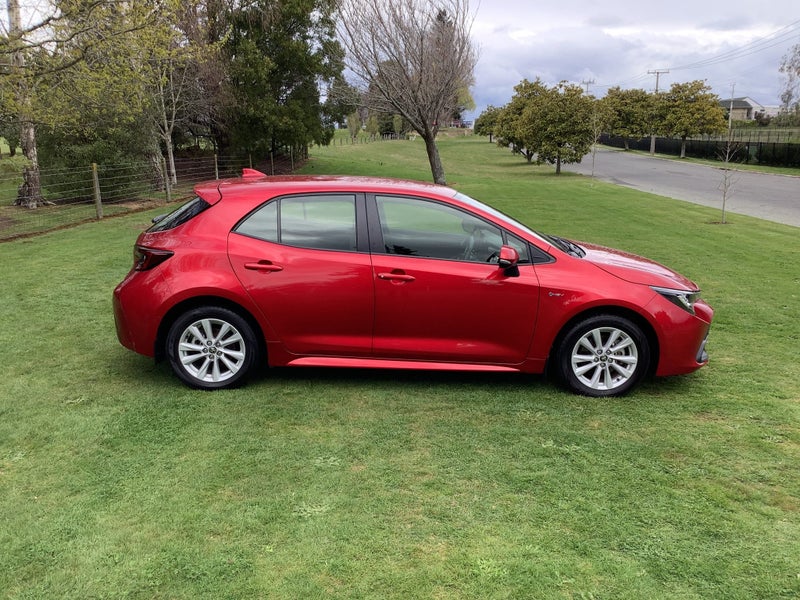 2025 Toyota Corolla GX 1.8P Hybrid Electric Veh... image 4