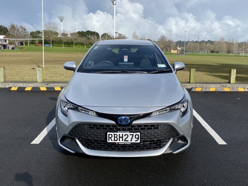 2025 Toyota Corolla GX Hatch 1.8L Petrol Hybrid... image 2