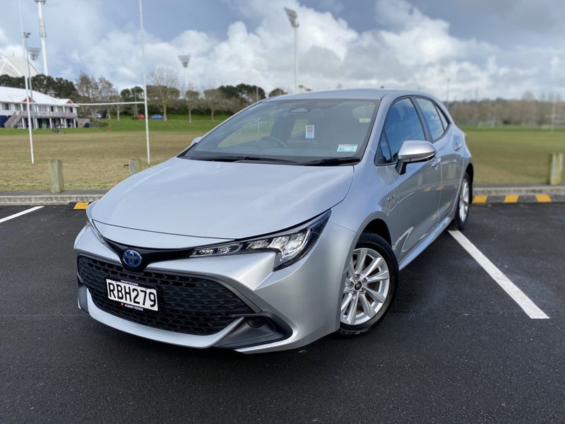 2025 Toyota Corolla GX Hatch 1.8L Petrol Hybrid... image 3