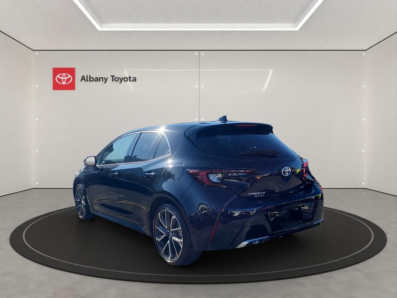 2025 Toyota Corolla Sport 1.8 Hybrid GZ 5 Dr Ha... image 5