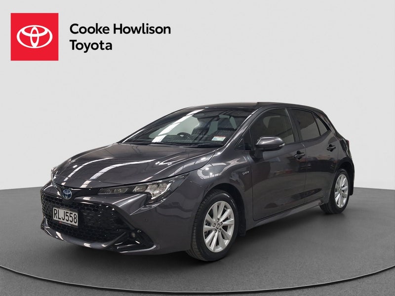 2025 Toyota Corolla SX 1.8L Hybrid image 3