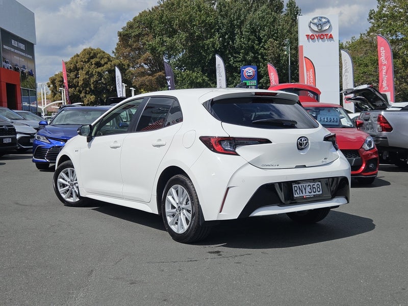 2025 Toyota Corolla SX 1.8P HEV image 3