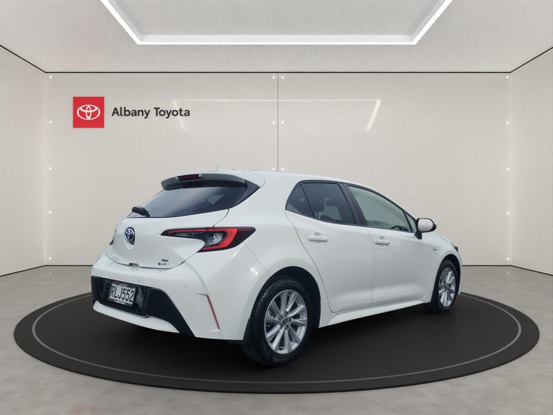 2025 Toyota Corolla SX 1.8P HEV CVT FWD HB/5D/5... image 3