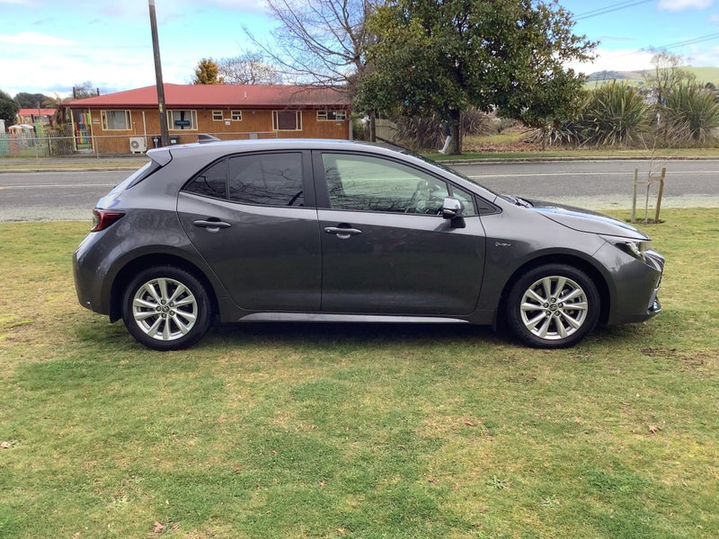 2025 Toyota Corolla SX 1.8P Hybrid Electric Veh... image 4