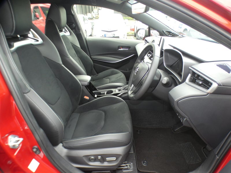 2025 Toyota Corolla ZR 1.8P HEV image 2