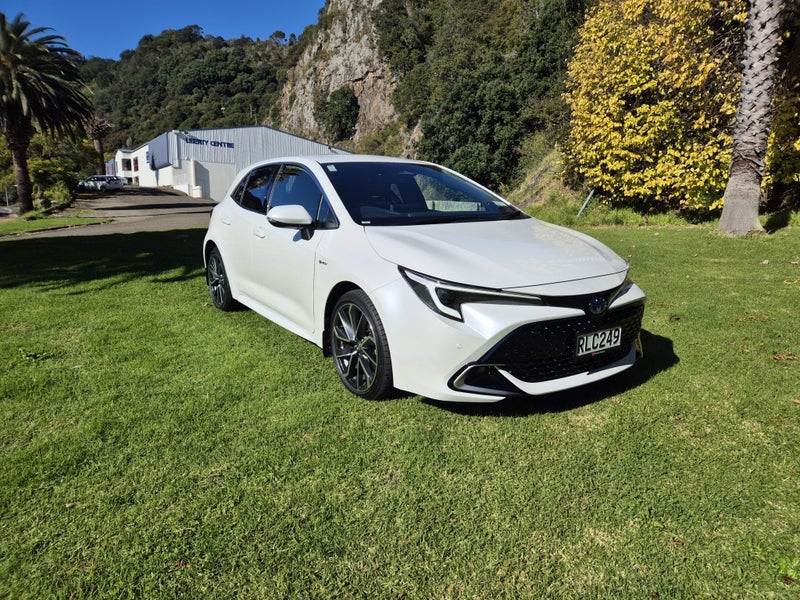 2025 Toyota Corolla ZR 1.8P Hybrid image 3