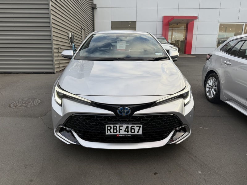 2025 Toyota Corolla ZR Hybrid image 2