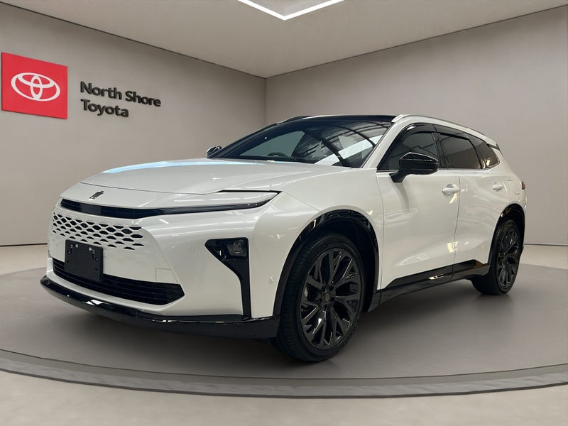 2025 Toyota Crown 2.5L Hybrid Z SUV 4WD image 3