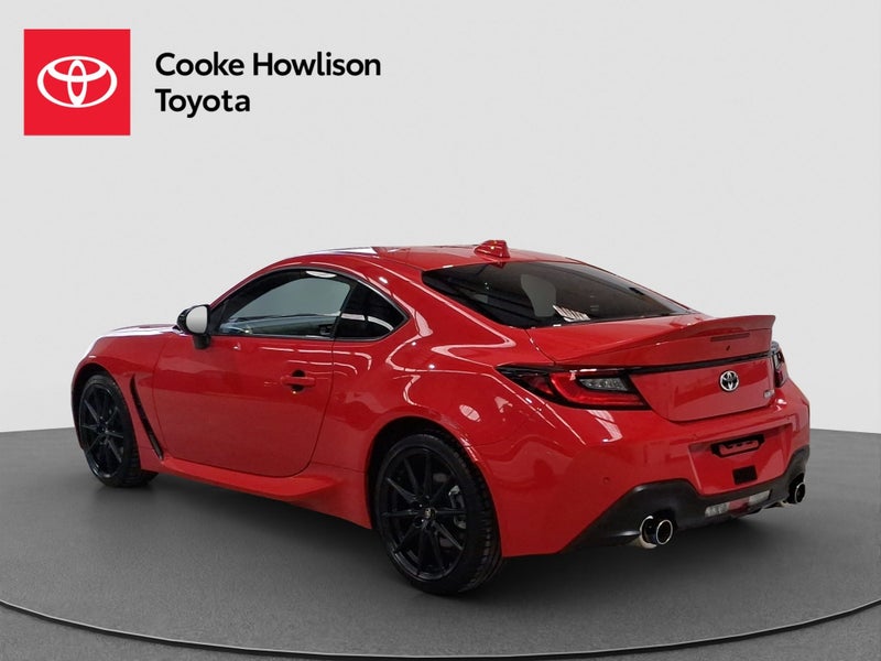 2025 Toyota GR86 2.4L image 5